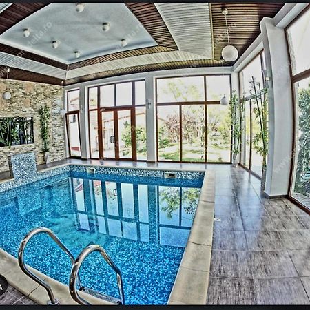Steaua Apelor Family Resort Nufaru Экстерьер фото