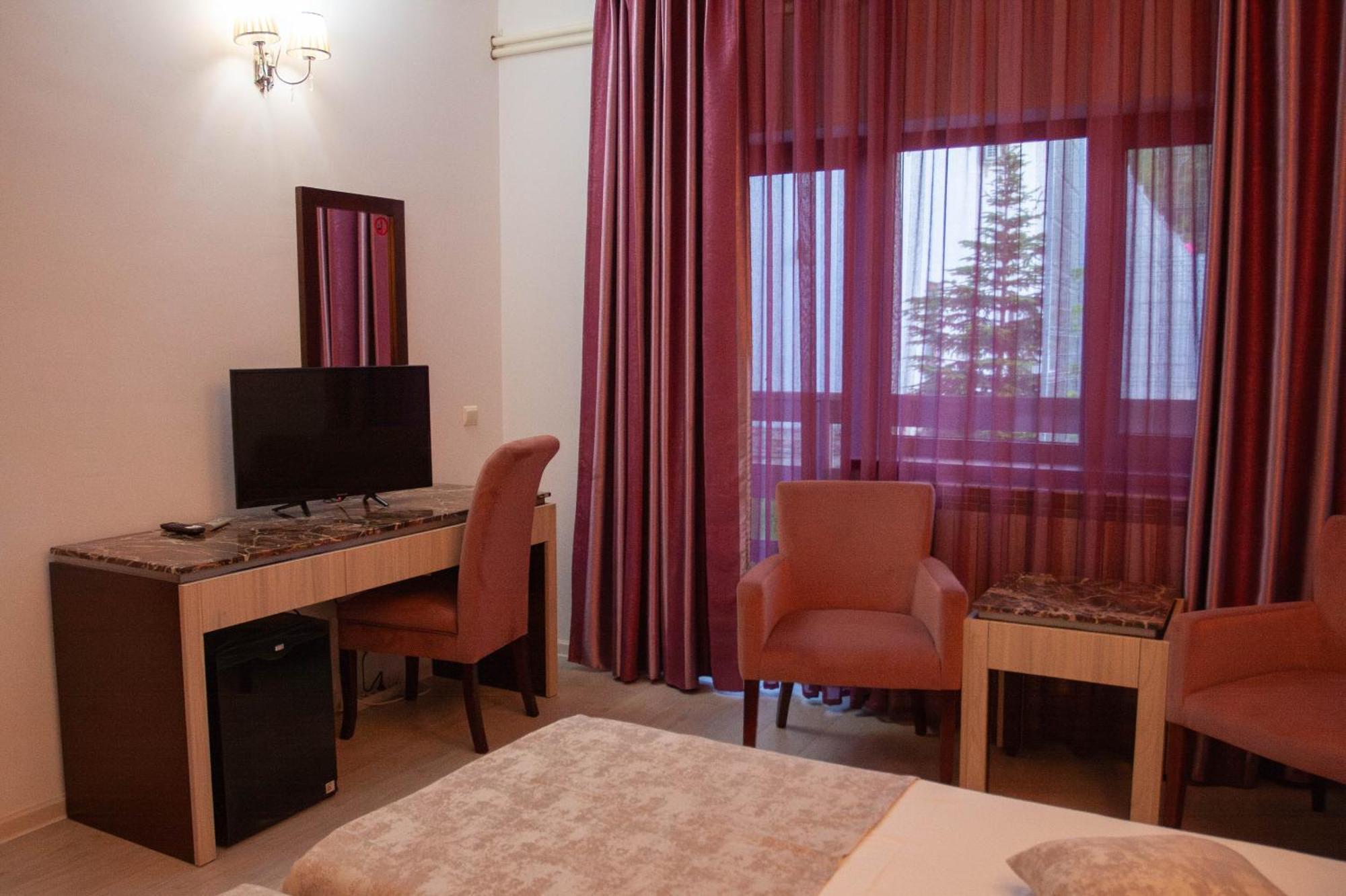 Steaua Apelor Family Resort Nufaru Экстерьер фото