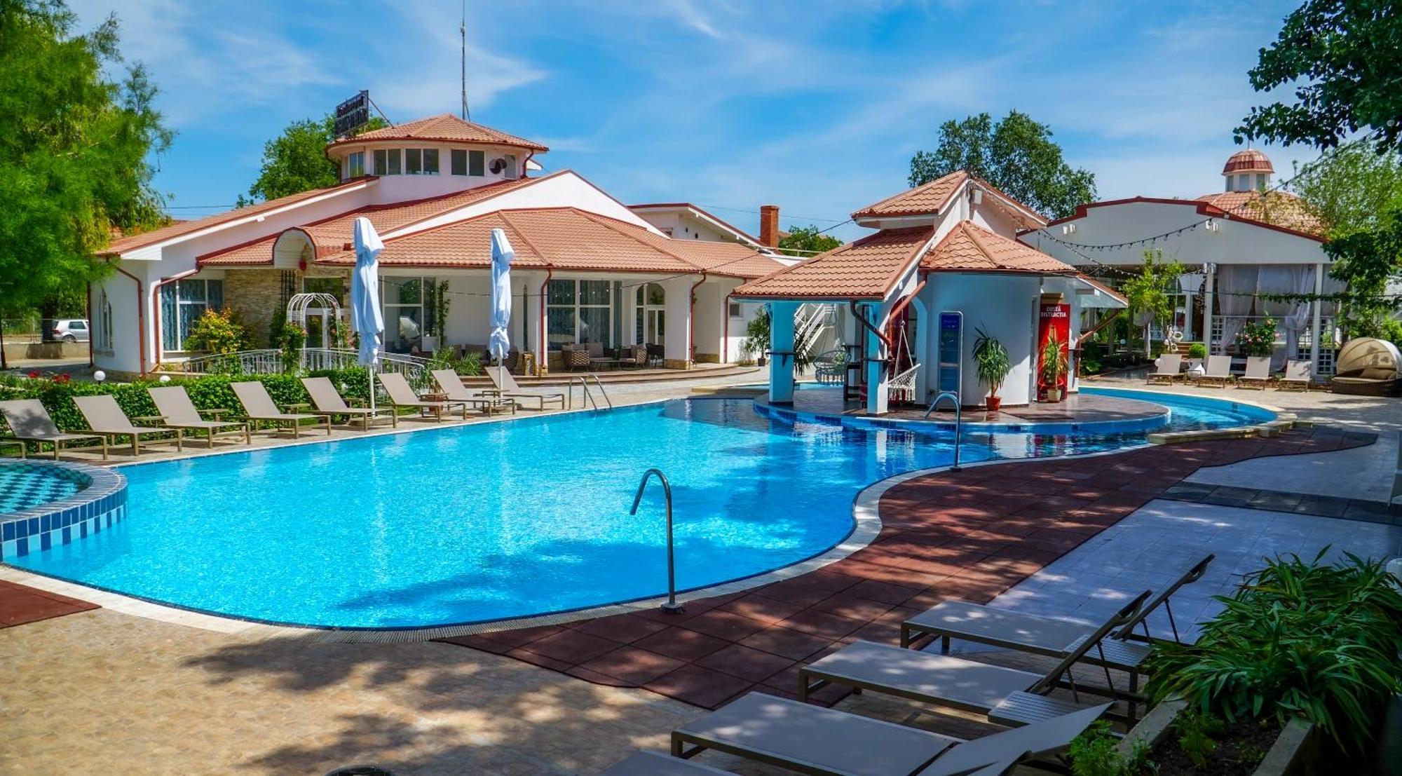Steaua Apelor Family Resort Nufaru Экстерьер фото