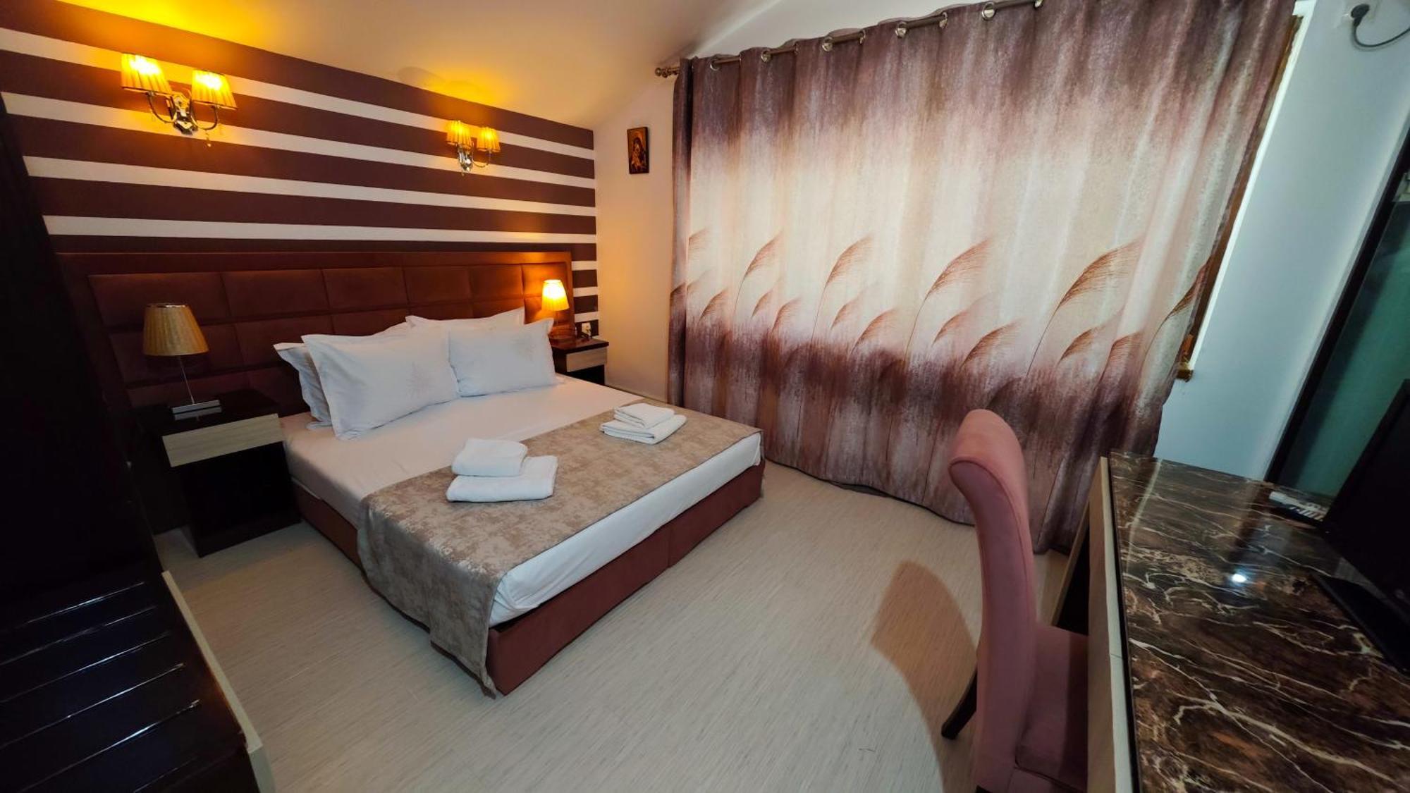 Steaua Apelor Family Resort Nufaru Экстерьер фото