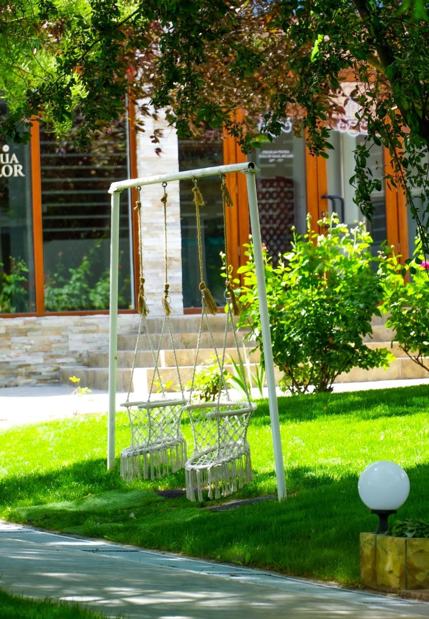 Steaua Apelor Family Resort Nufaru Экстерьер фото