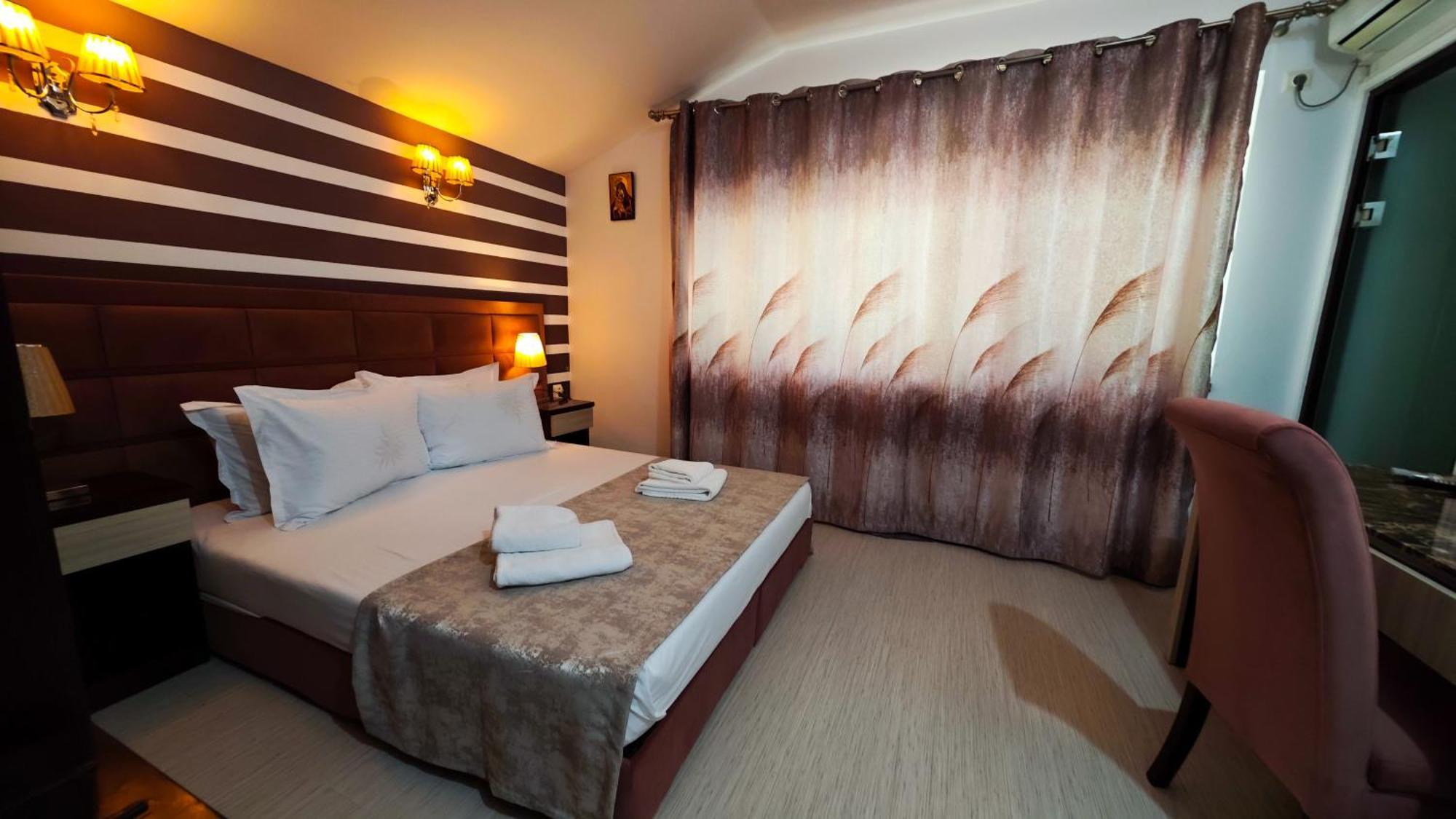 Steaua Apelor Family Resort Nufaru Экстерьер фото